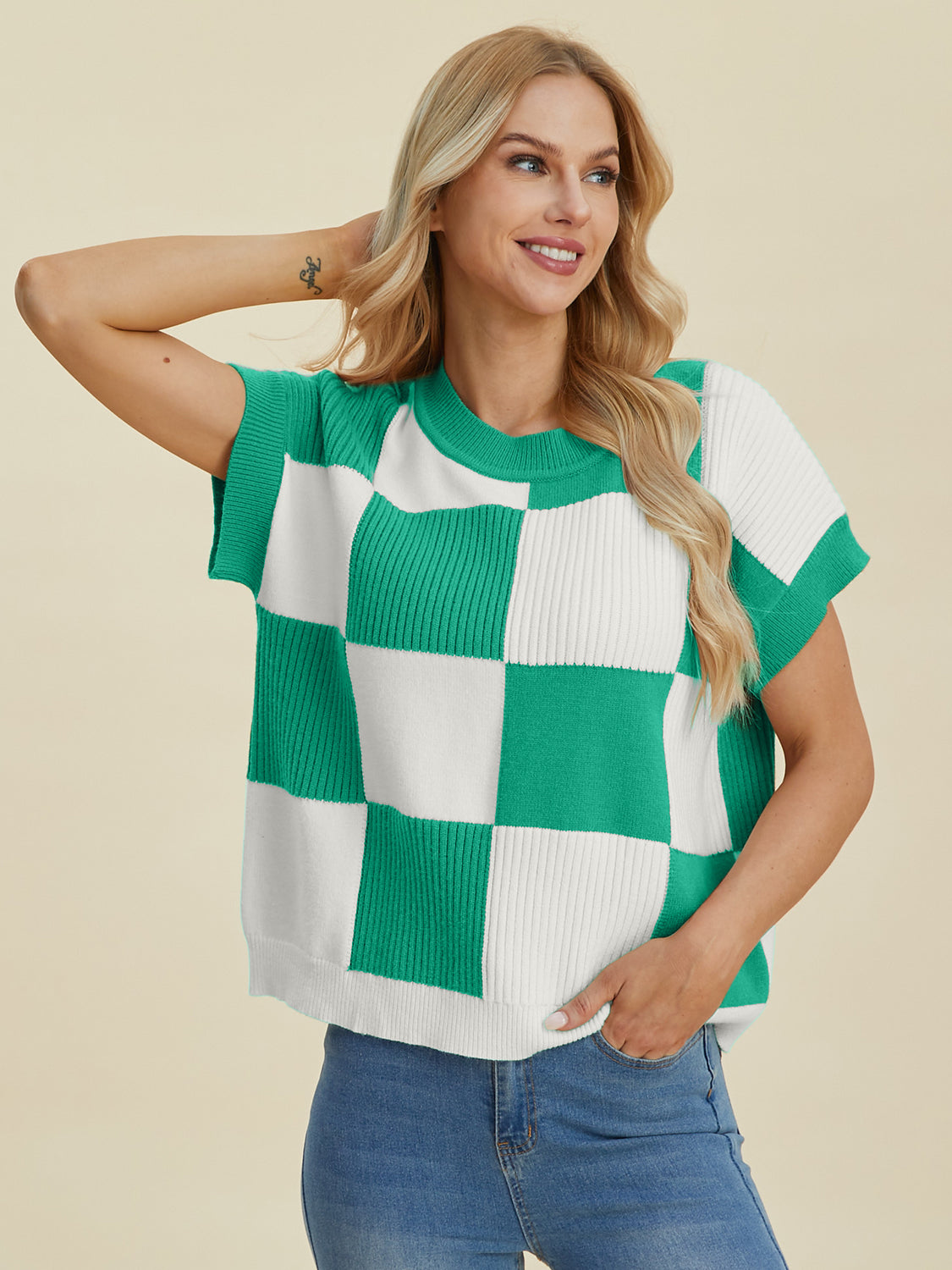 Carlee Checkered Round Neck Short Sleeve Sweater