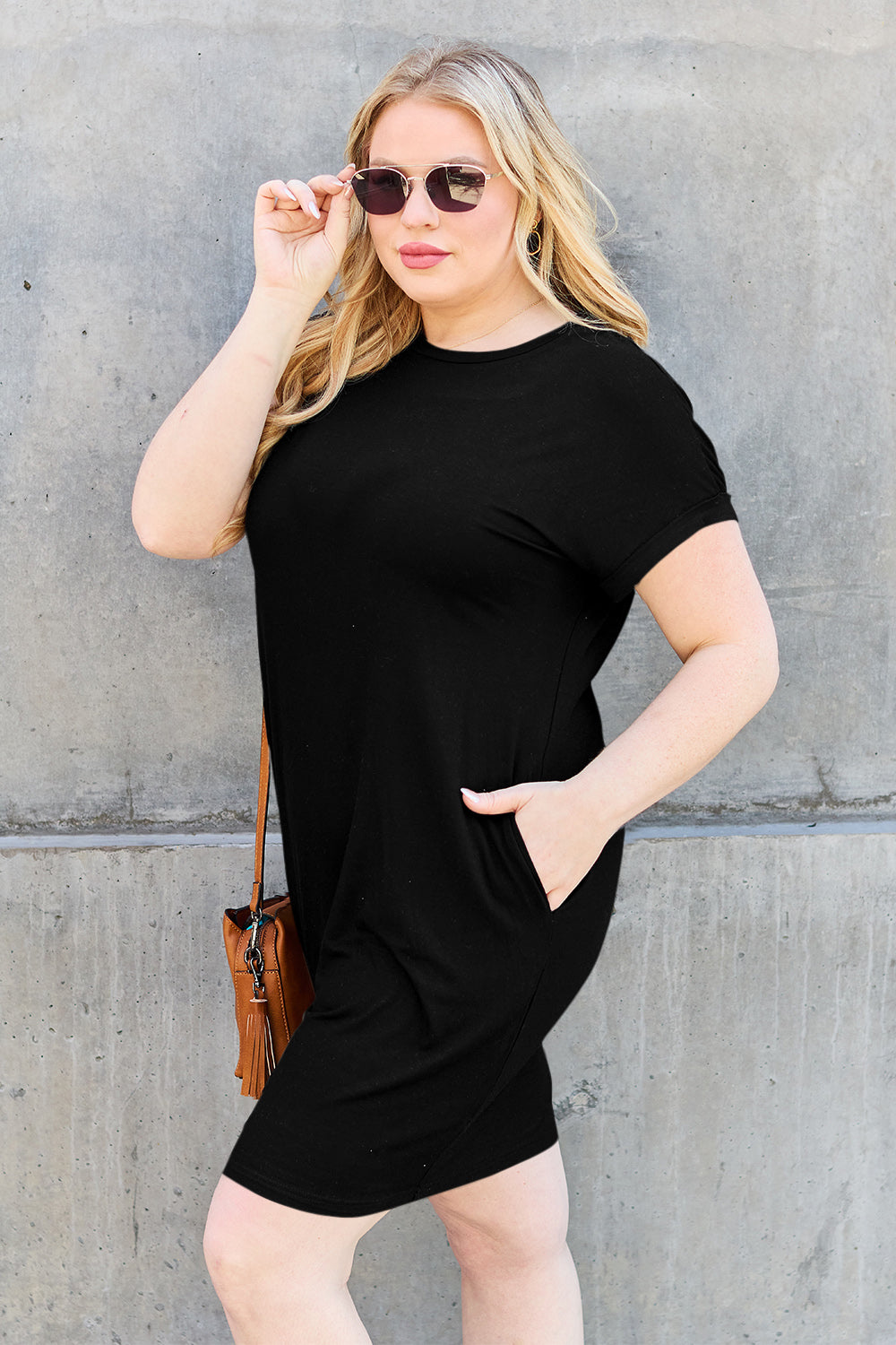 Alicia Round Neck Short Sleeve Dress with Pockets