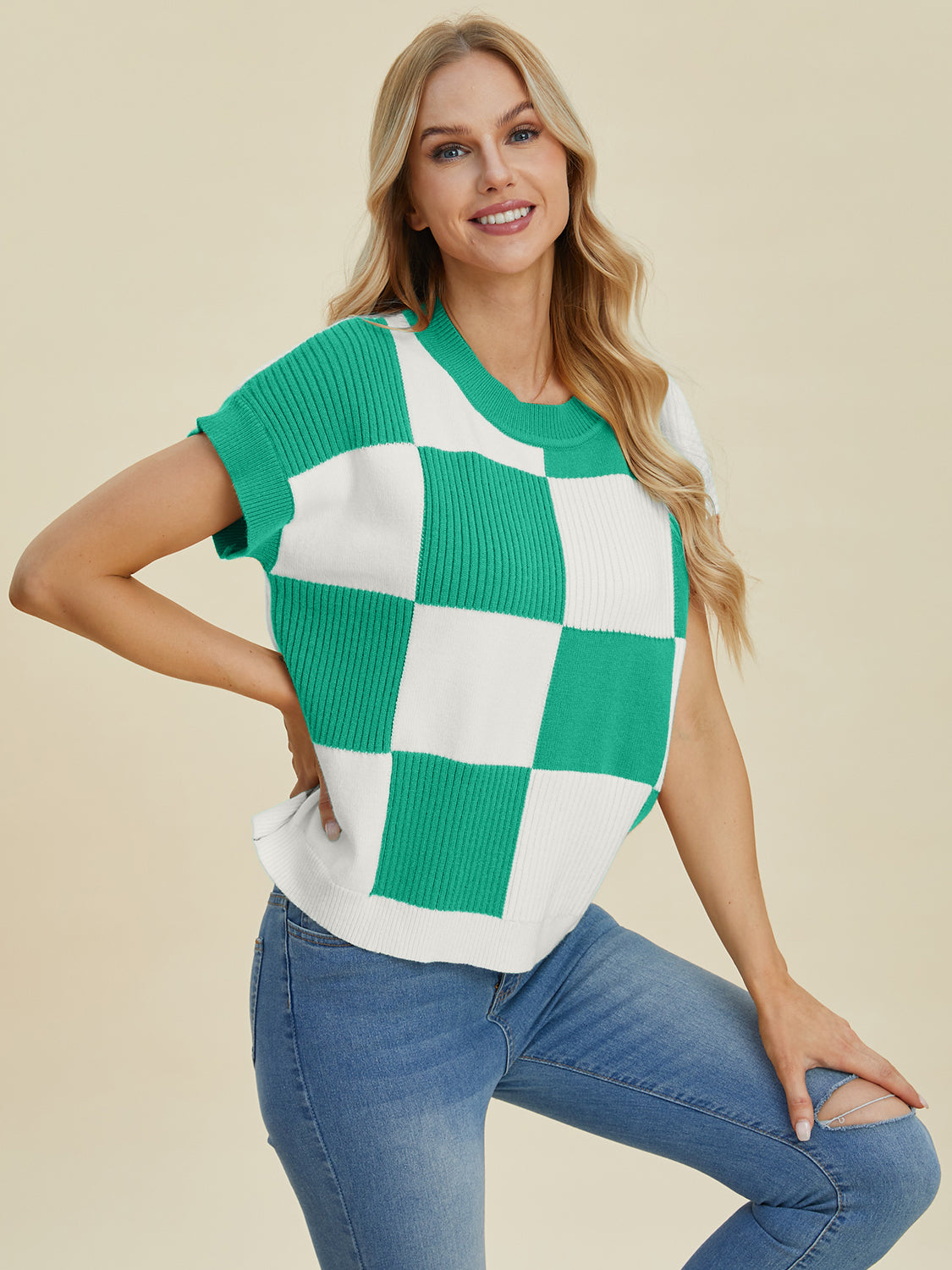 Carlee Checkered Round Neck Short Sleeve Sweater