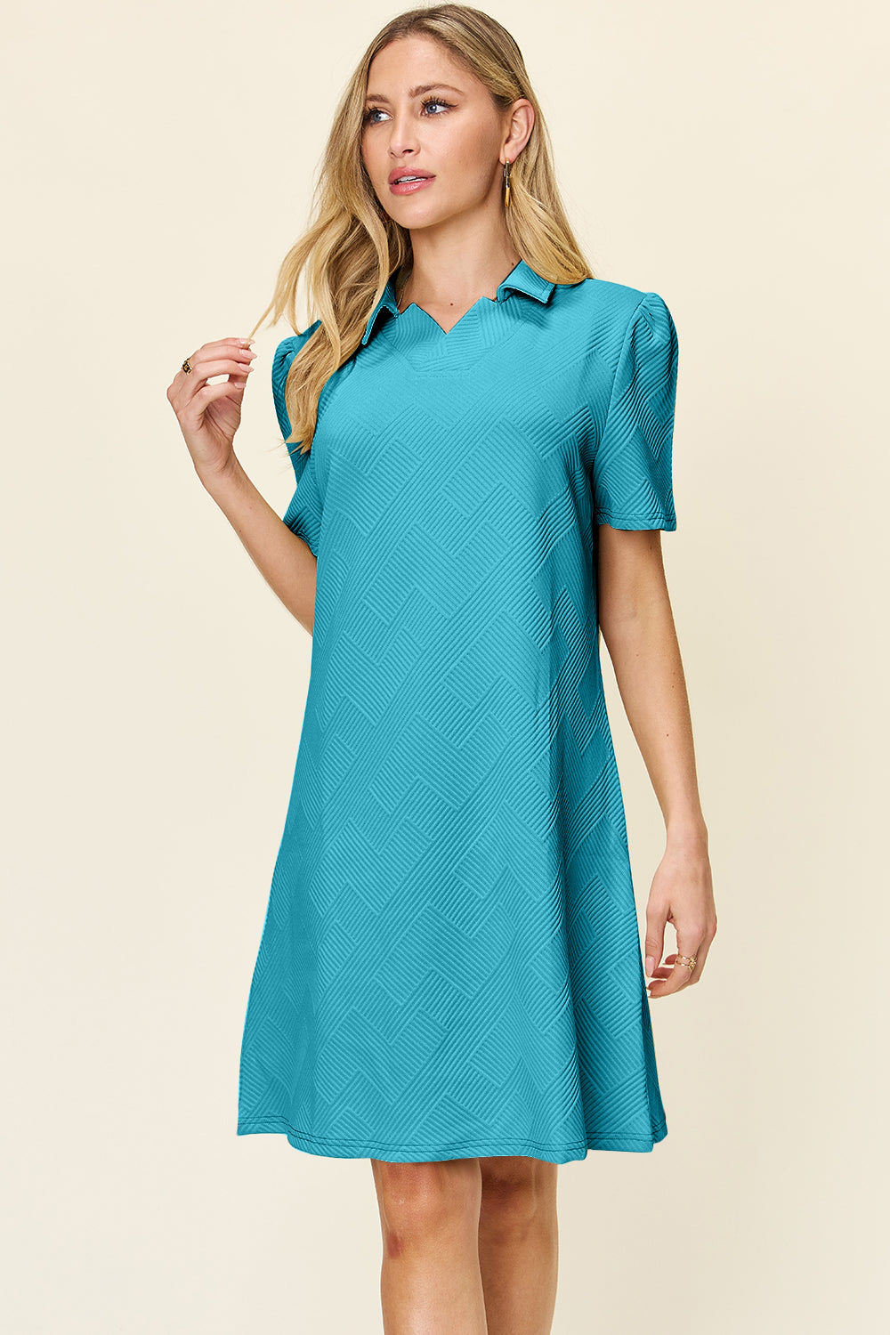 Texture Collared Neck Short Sleeve Dress
