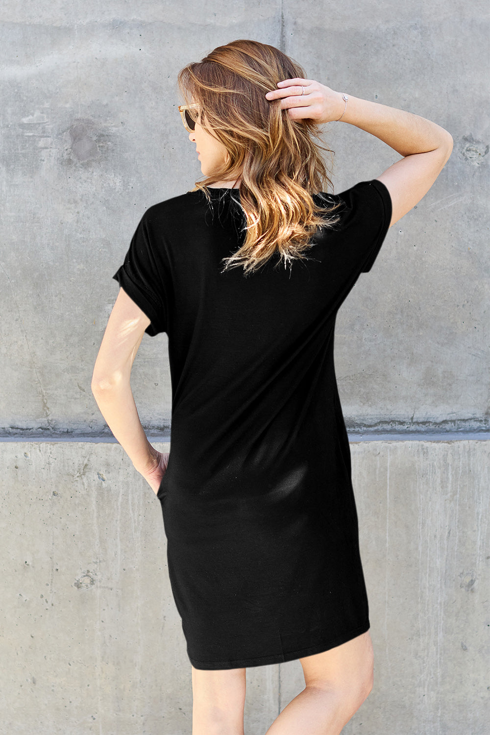 Alicia Round Neck Short Sleeve Dress with Pockets